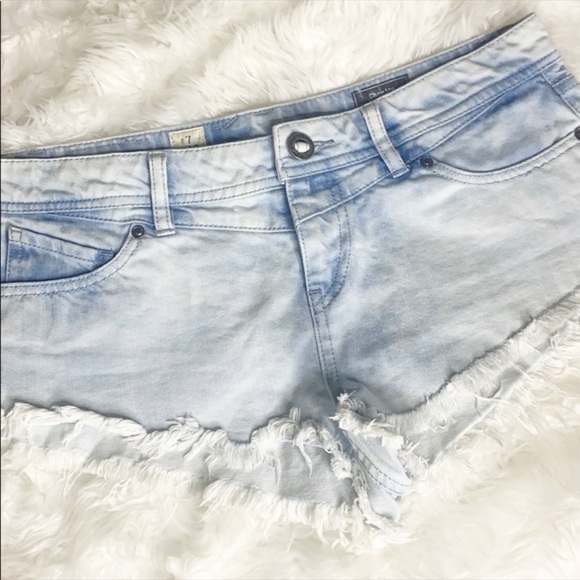 volcom cut off shorts